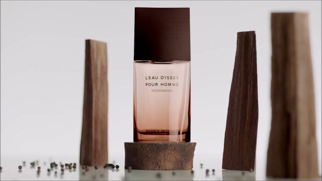 10 Best office Fragrances to Smell Great at Work 3 Issey Miyake L'eau D'Issey Wood & Wood